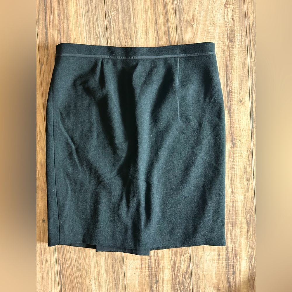 Tory Burch Classic Black Pencil Skirt